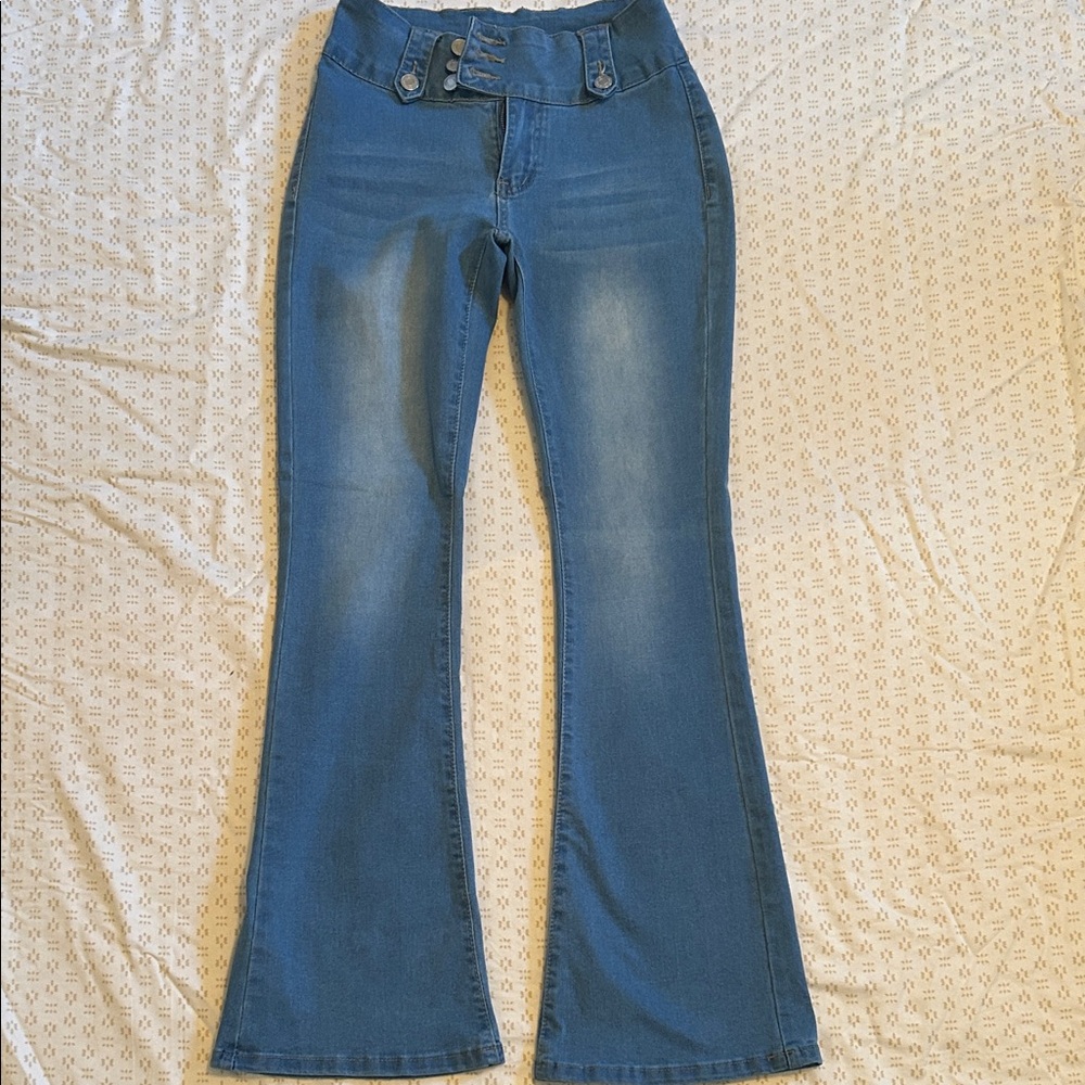 Low-Waisted Blue Flare Jeans